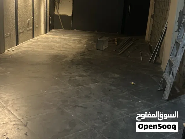 للايجار سرداب في الري مكيف 1000 متر