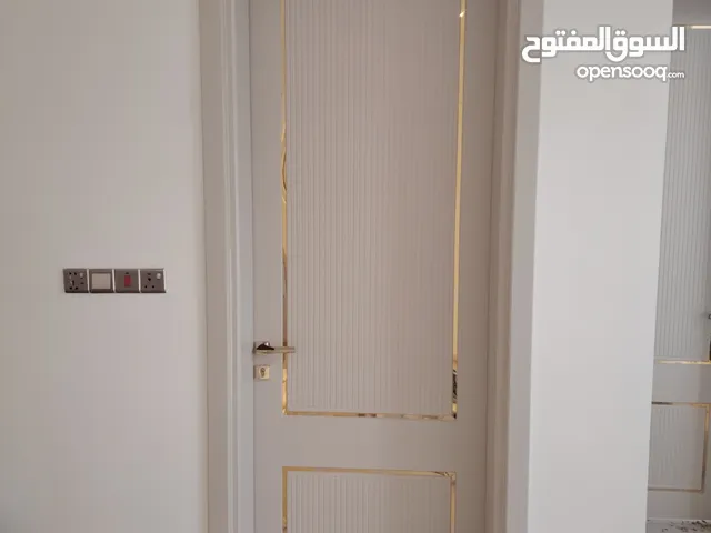 نجار لتركيب الابواب التركيه