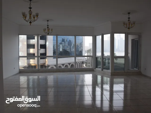 Apartments_for_annual_rent_in_Sharjah AL majaz  three rooms and one hall, 1 master maid's room  view