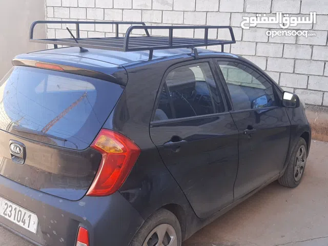 تاكسي من والى المطار (ضمن منطقة طرابلس)