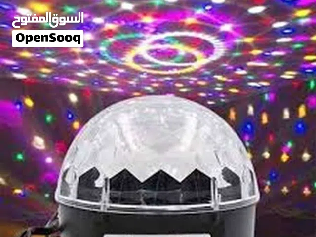 سماعة بلوتوث كرة اضاءه ديسكو المتحركه  و الملونه تحكم ريموت مدخل فلاشه و كرت مموري  ومكان تعليق حائط