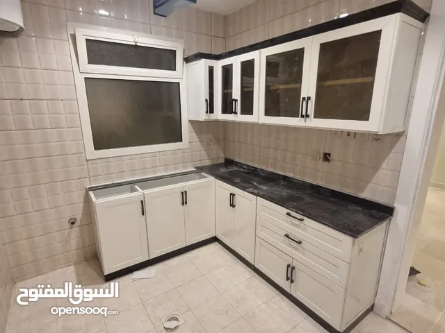150 m2 1 Bedroom Apartments for Rent in Al Riyadh Al Arid