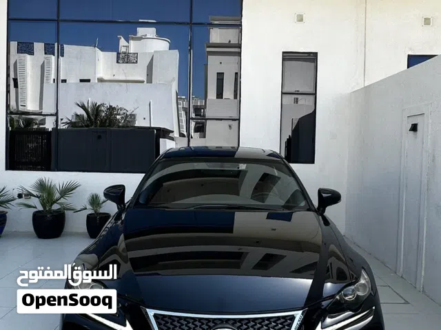 لكزس IS للبيع 2016