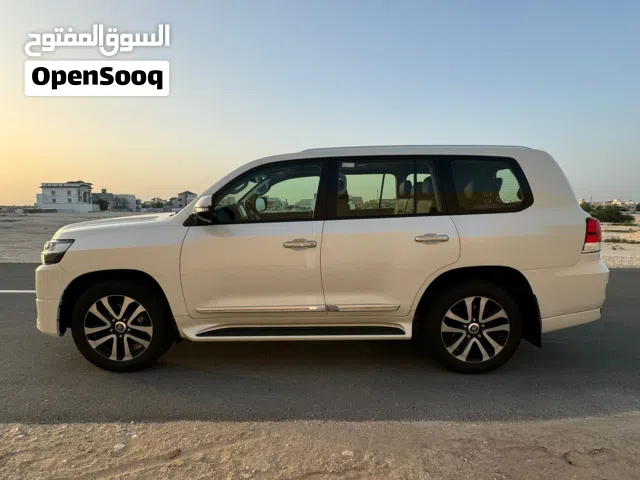 Used Toyota Land Cruiser in Southern Governorate