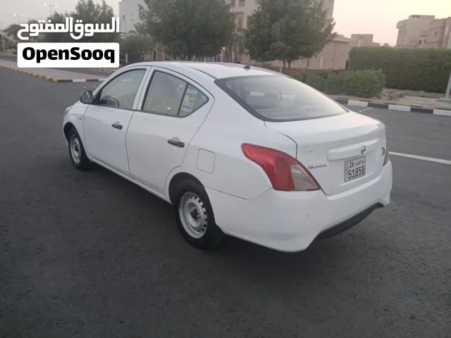 2019 نيسان صني SL