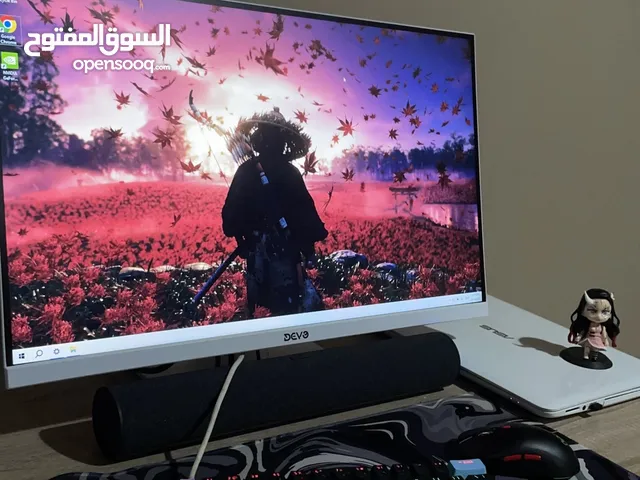 ASUS يشغل ألعاب (;