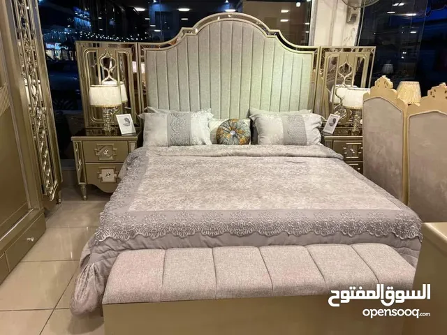 غرفة نوم ملكية تفصيل فاخر