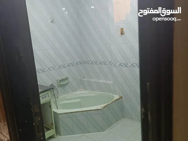 140 m2 4 Bedrooms Apartments for Rent in Giza Faisal