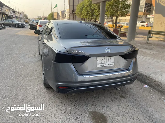 Used Nissan Altima in Basra