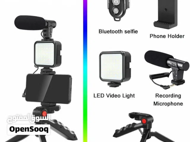عدة تصوير للبث المباشر(ترايبود/اضاءة/ ميكرفون/ ريموت تحكم) KIT-01LM Video Kit Vl