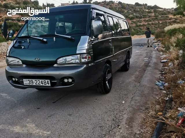 باص هونداي H100 لون أخضر لمتدد موديل 2002.........