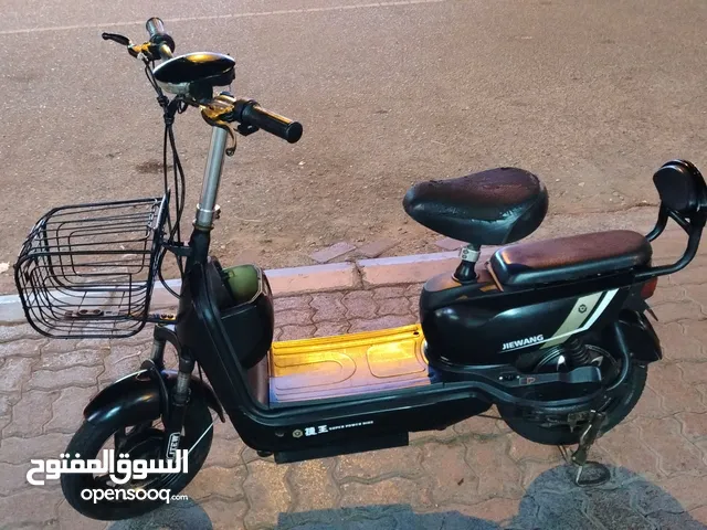 for sale 14 size electric scooter, good condition, price 65 rial, 48 volt battery
