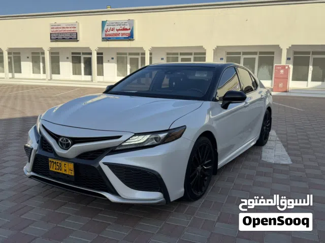 2021 تويوتا كامري XSE