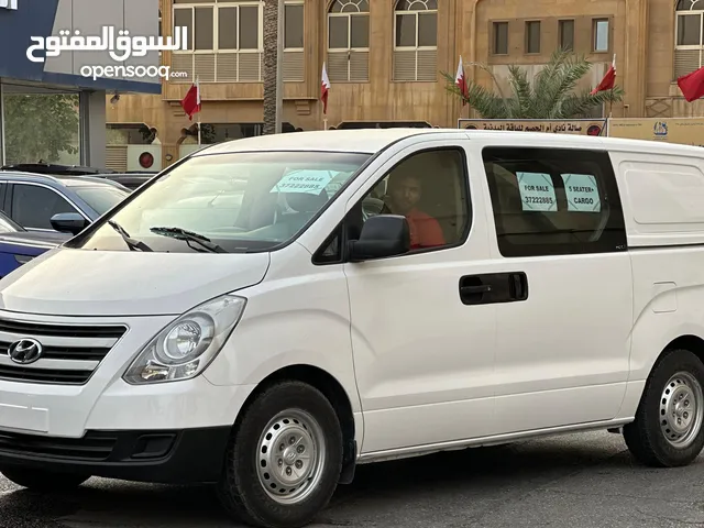 HYUNDAI H-1 (Manual) 2016 Model WHITE EXCELLENT CONDITION SUPER COMFORT REDUCED PRICE