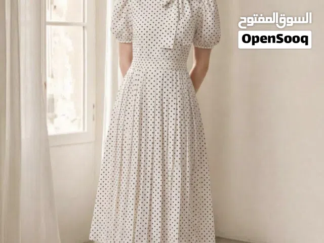 فستان بيج منقط اسود مناسب سايز ميديوم للنساء والمراهقين بعمر 16