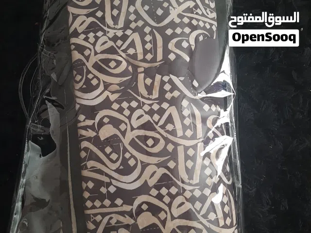 3  سجادة للصلاة مبطنة ومعطرة