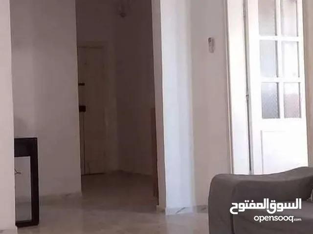 شقة للبيع سكنية مريحة و نظيفة