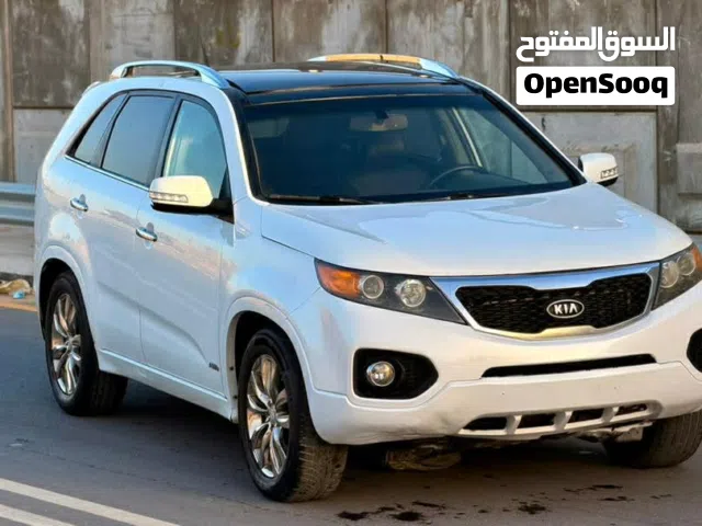 Used Kia Sorento in Tripoli