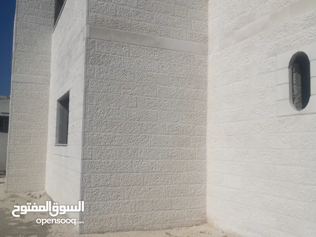 248m2 More than 6 bedrooms Townhouse for Sale in Mafraq Sabha