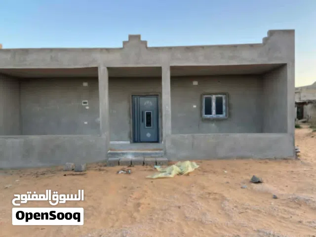 120 m2 3 Bedrooms Townhouse for Sale in Tripoli Tajura