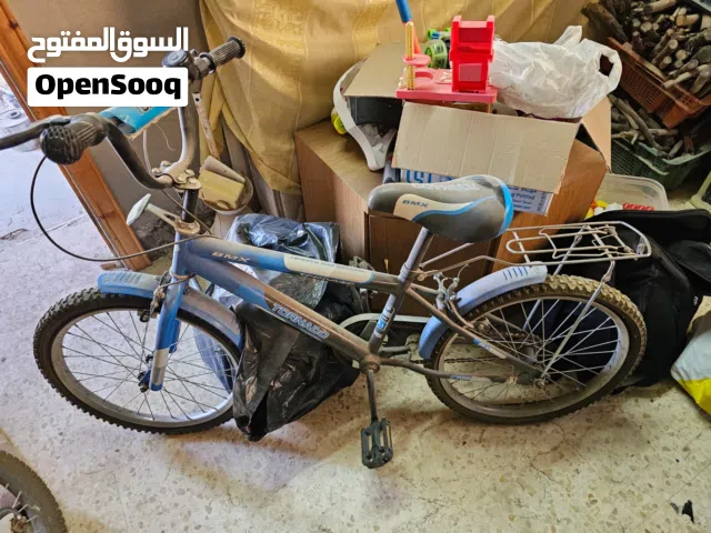 بسكليت امريكي بنطوى بتسكر