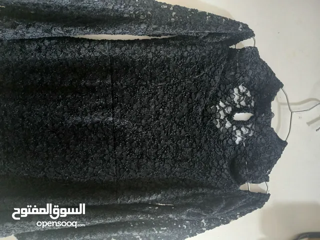 فستان اسود كوبير