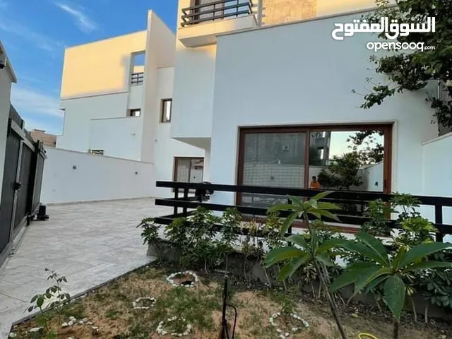 550 m2 More than 6 bedrooms Villa for Sale in Tripoli Al-Sabaa
