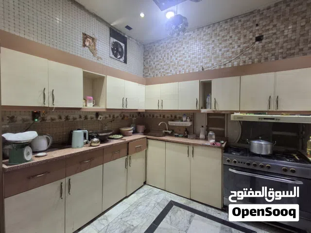 مطبخ مستعمل نضيف جدا 6 متر خشب ام دي اف