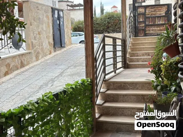 شقة للبيع في البنيات بالقرب من جامعة البتراء