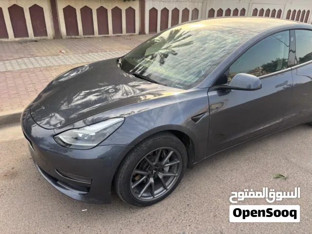Used Tesla Model 3 in Baghdad