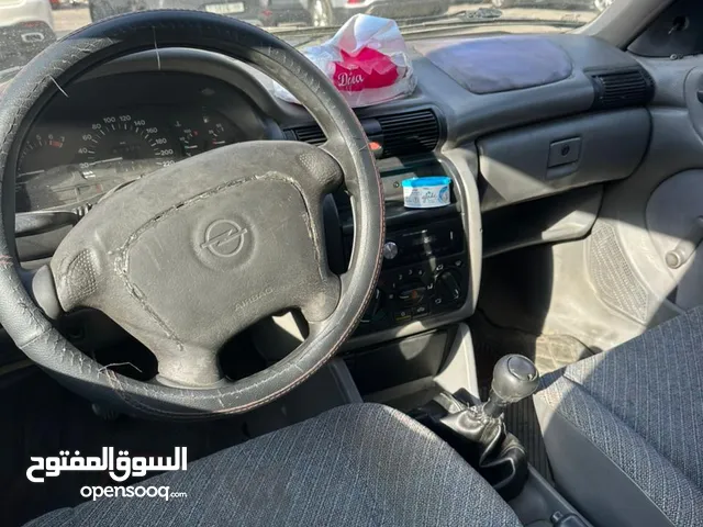 أوبل استرا 1997