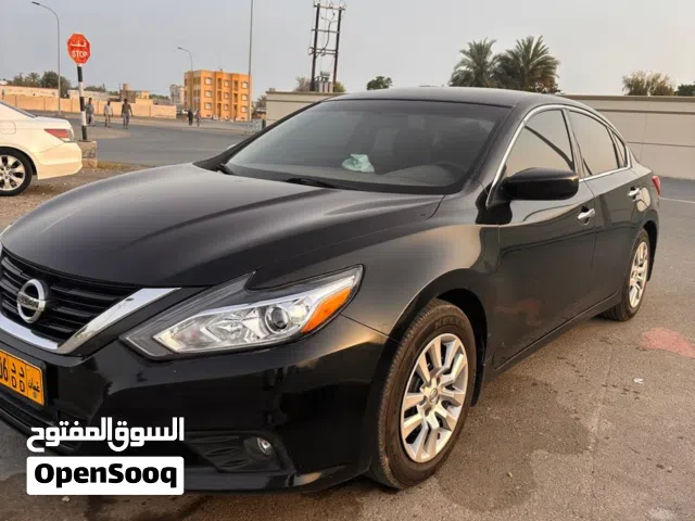 2017 نيسان التيما SV