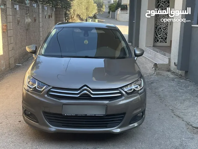 ستروين سي فور بحال ممتاززةة سيارة قويه واقتصاديه كثيرر معني ابدل ع بيجوو بارتنر 2016