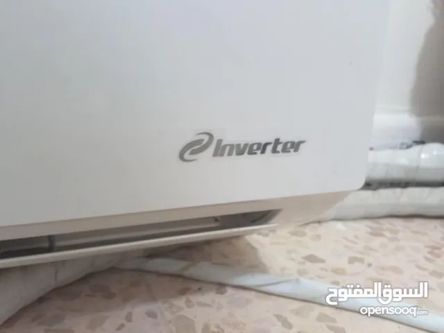 مكيف واحد طن مستعمل استعمال قليل نضيف شبه جديد