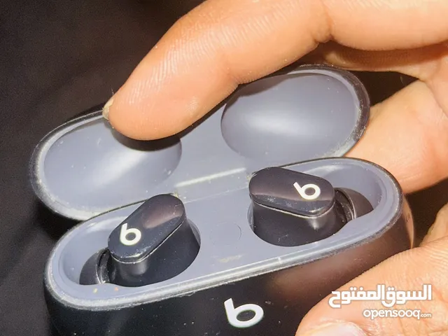 Beats Studio buds used good condition for sale urgent