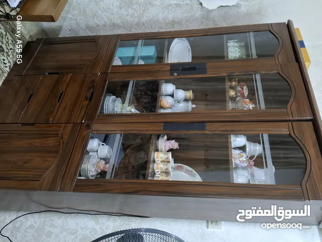 خزانة مكتبية او نملية (بوفيه للبيع)
