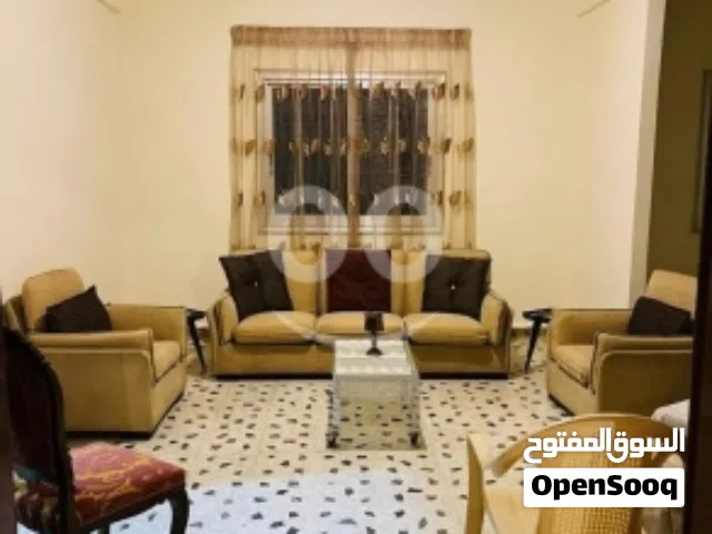 شقة للبيع ملك مقدس خلف جامع الفراحيت