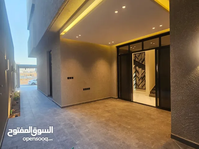 200 m2 More than 6 bedrooms Villa for Rent in Al Riyadh Dhahrat Laban
