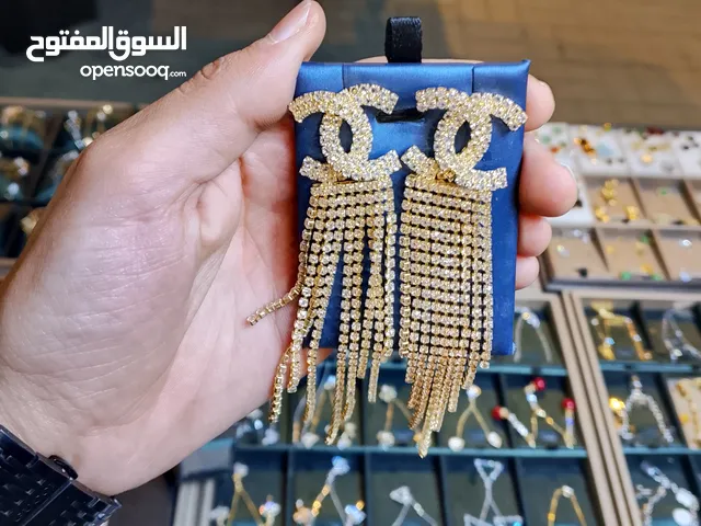 إكسسوارات ماركات عالميه جديده للاكسسوارات شحن سريع مع هدايا مجانية — لكل امرأة تعشق الفخامة