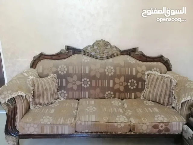 اثاث للبيع