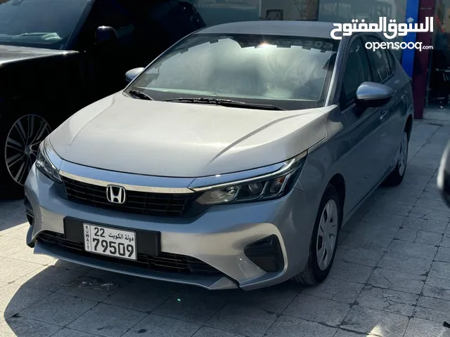 Coupe Honda in Hawally