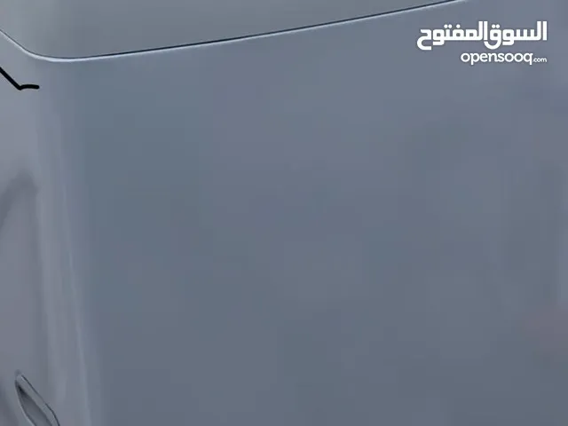LG 17 - 18 KG Washing Machines in Al Dhahirah