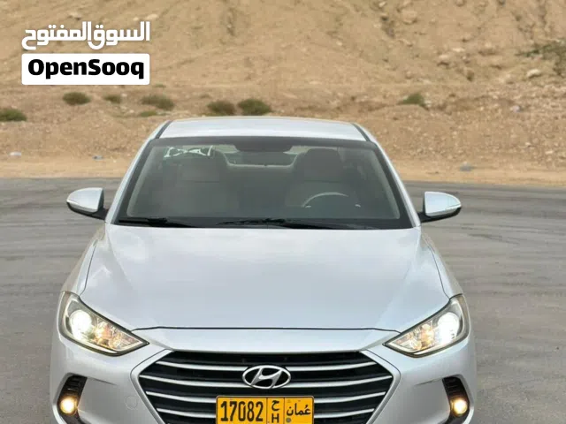 2017 هيونداي النترا GL