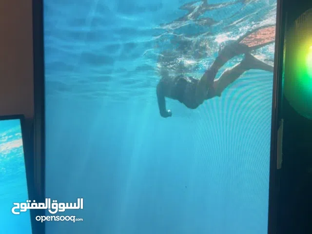 شاشه جانبيه ممتازه جدا