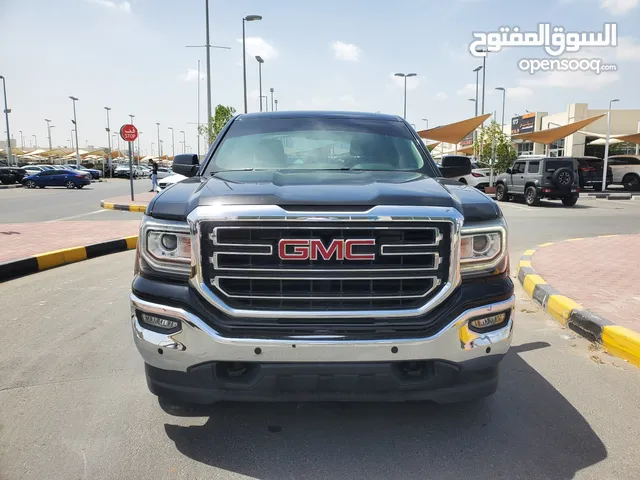 GMC Sierra 2018 in Sharjah