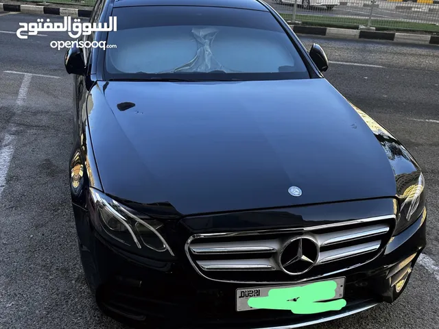 مرسيدس بنز للبيع 2017 استخدامي شخصي سيده نظيفه