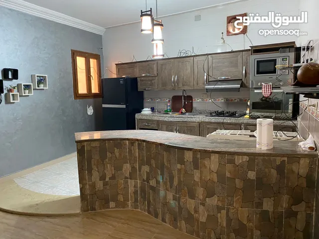 120 m2 3 Bedrooms Apartments for Rent in Tripoli Alfornaj