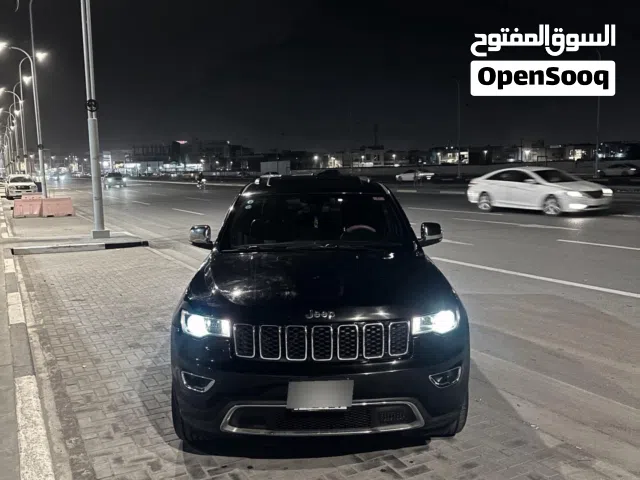 2022 جيب جراند شيروكى Limited