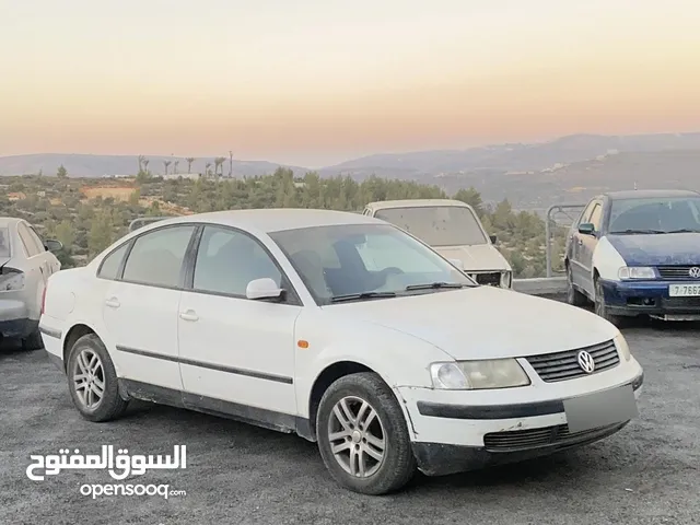 باسات 1999 للبيع