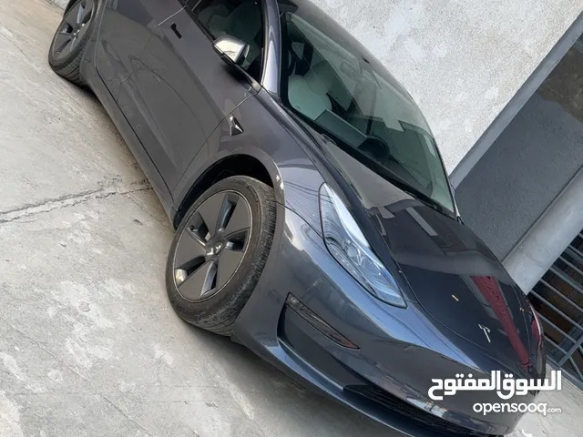 تيسلا 2023 للبيع